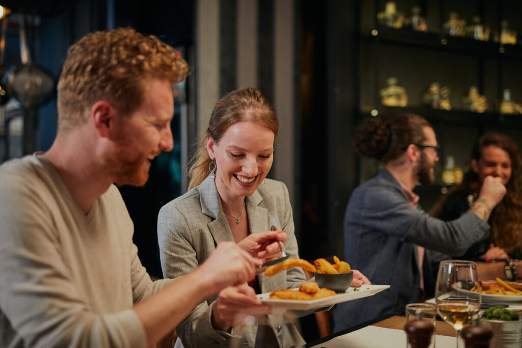 A Food Lover’s Guide to Frog Level: Where to Eat, Sip, and Savor in Waynesville’s Historic Hub